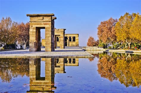 cruising templo debod|El Templo de Debod, lugar ideal para tener sexo con。